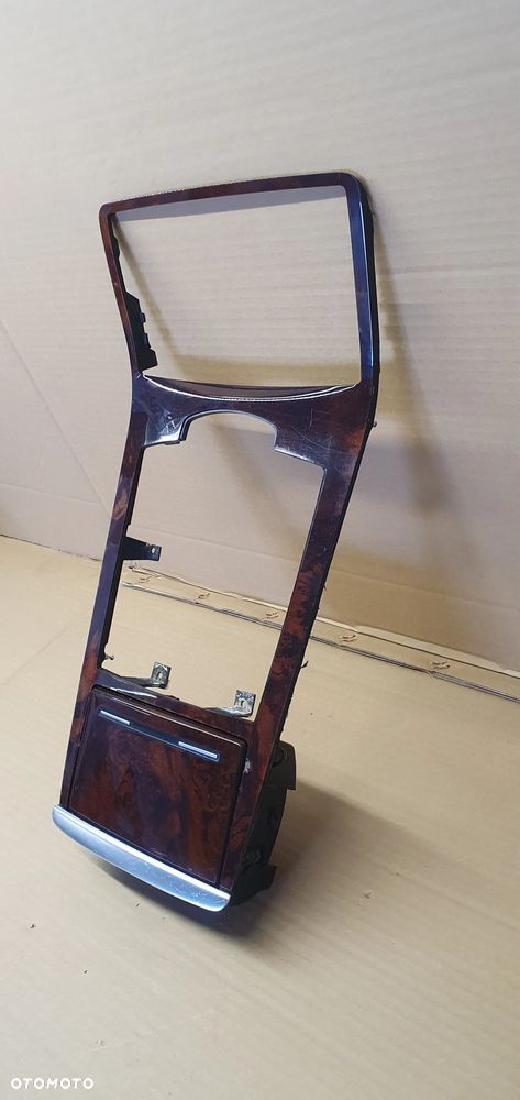 Osłona ramka dekor tunelu środkowego popielniczka drewno A8 D3 4E0863916 4E1858601 - 2