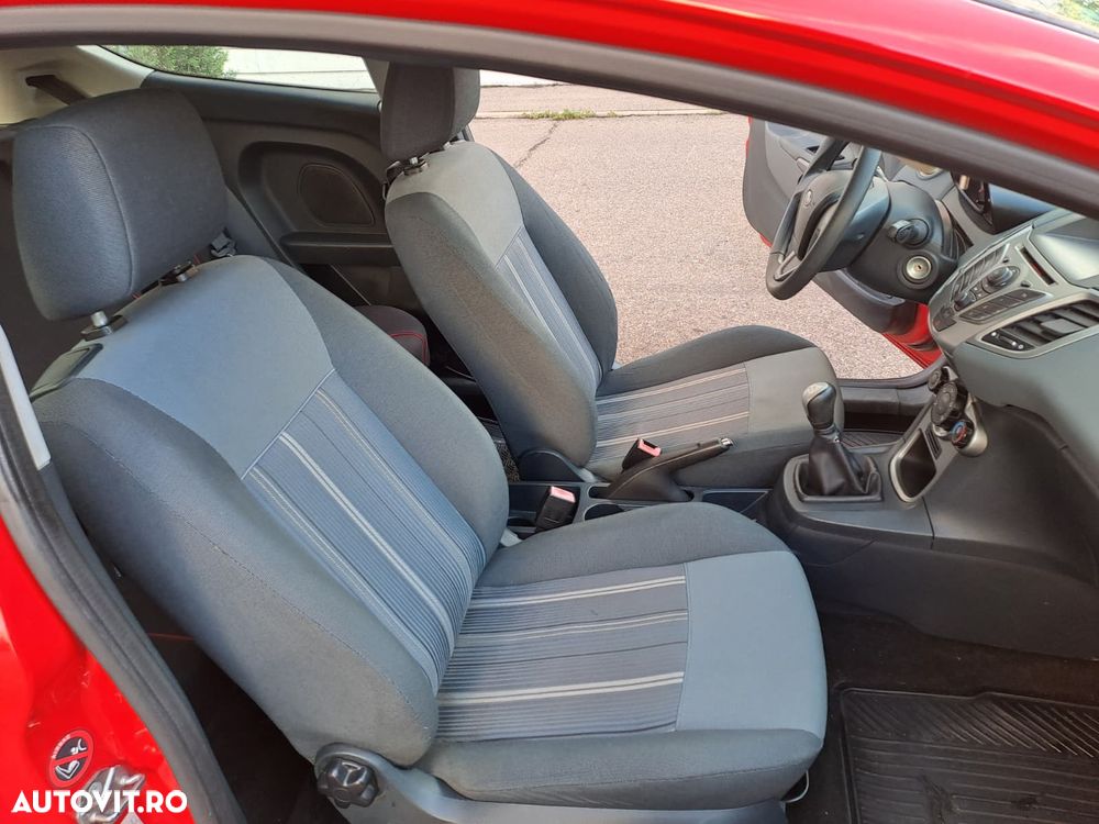 Ford Fiesta 1.25 Trend - 11