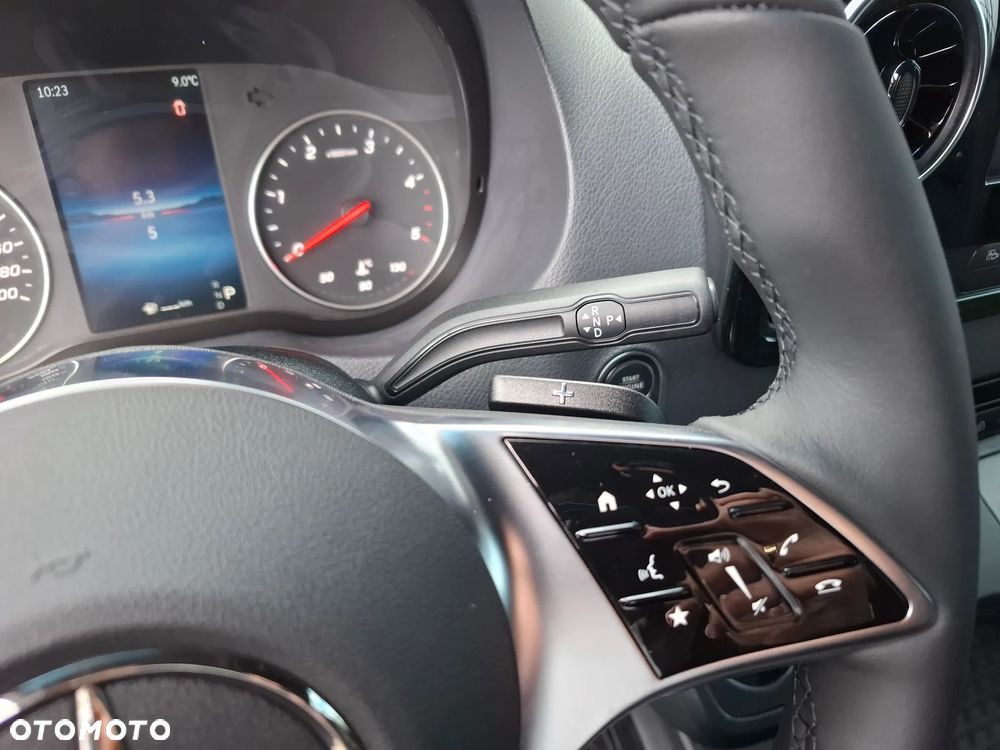 Mercedes-Benz Sprinter 319 CDI Furgon PRO długi 4325 mm L3H2 - 24