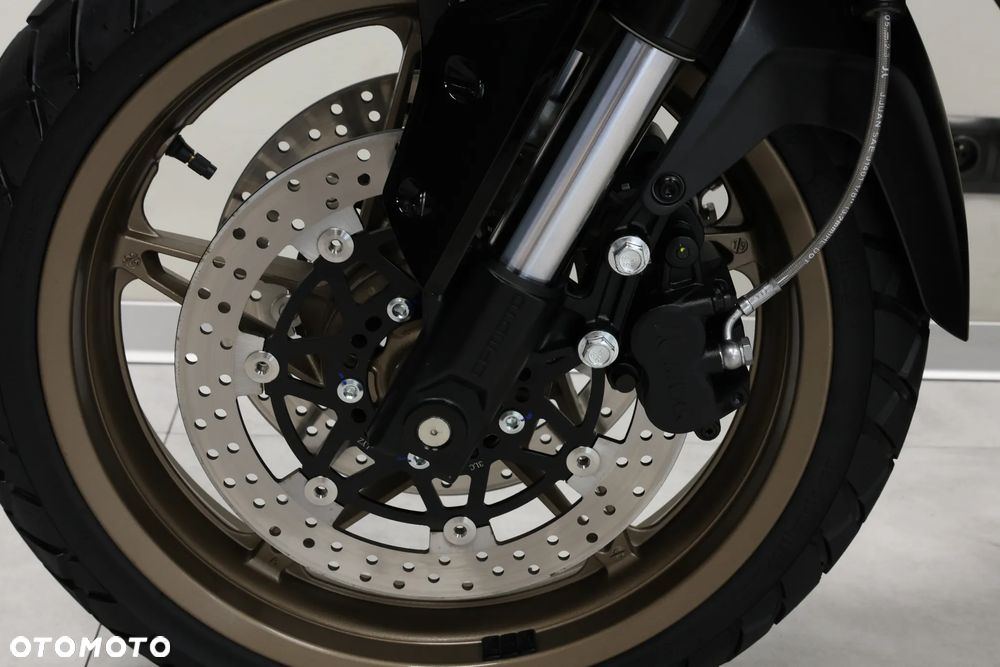 CFMoto 700MT - 34