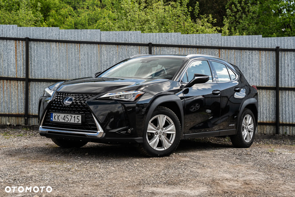 Lexus UX 250h Business Edition