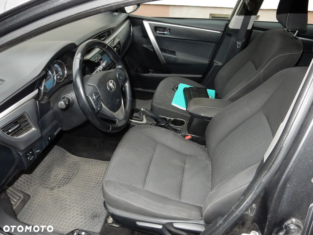 Toyota Corolla 1.4 D-4D Comfort - 5