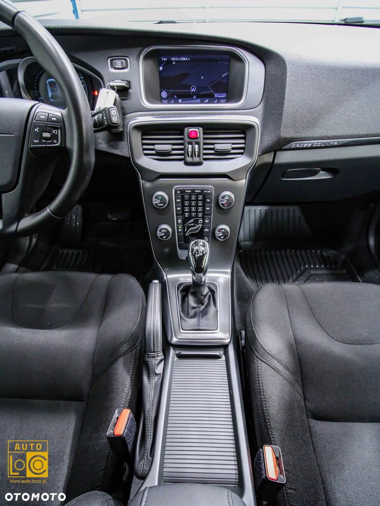 Volvo V40 Cross Country T4 AWD Geartronic Momentum - 16