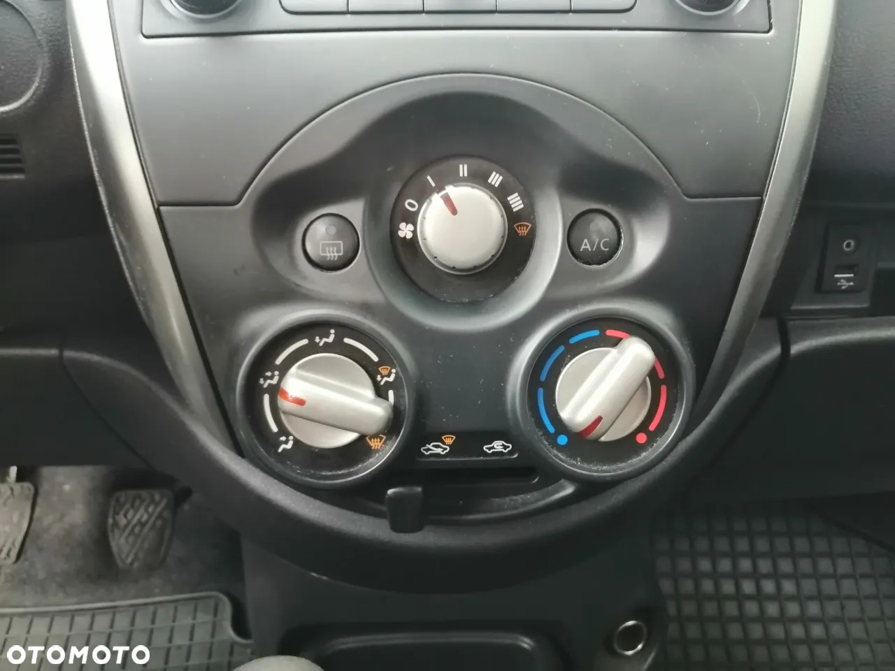 Nissan Micra 1.2 Visia - 17