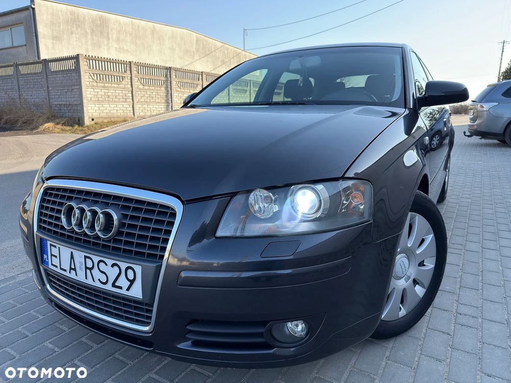 Audi A3 Sportback 2.0 TDI Attraction - 2