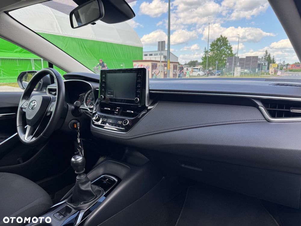 Toyota Corolla 1.5 Comfort - 11