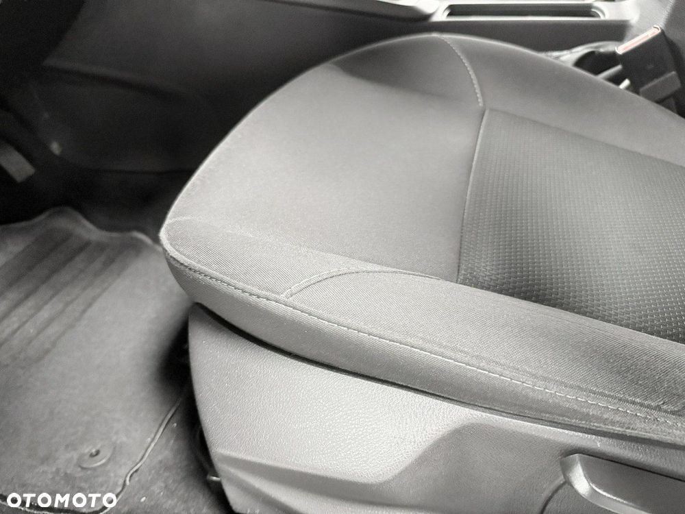 Ford Focus 1.0 EcoBoost 99g Start-Stopp-System SYNC Edition - 39