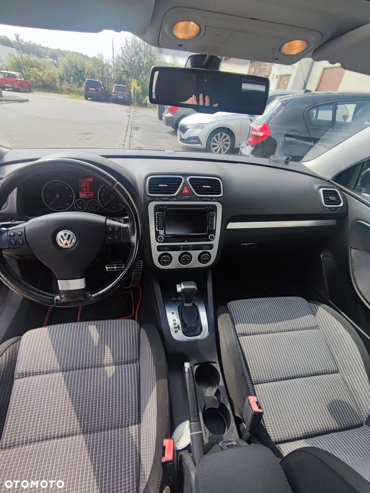 Volkswagen Eos 2.0 TDI DPF DSG - 17