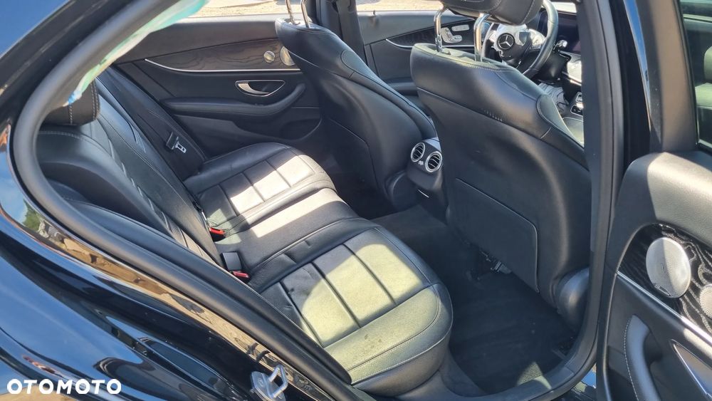Mercedes-Benz Klasa E 200 d 9G-TRONIC Avantgarde - 32