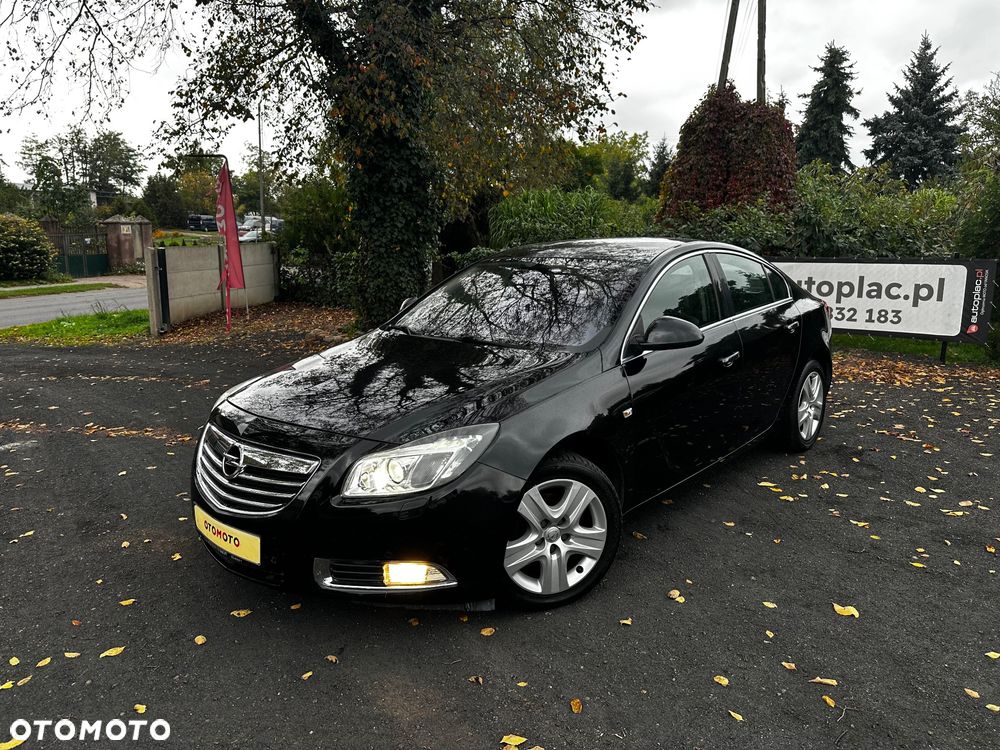 Opel Insignia - 1