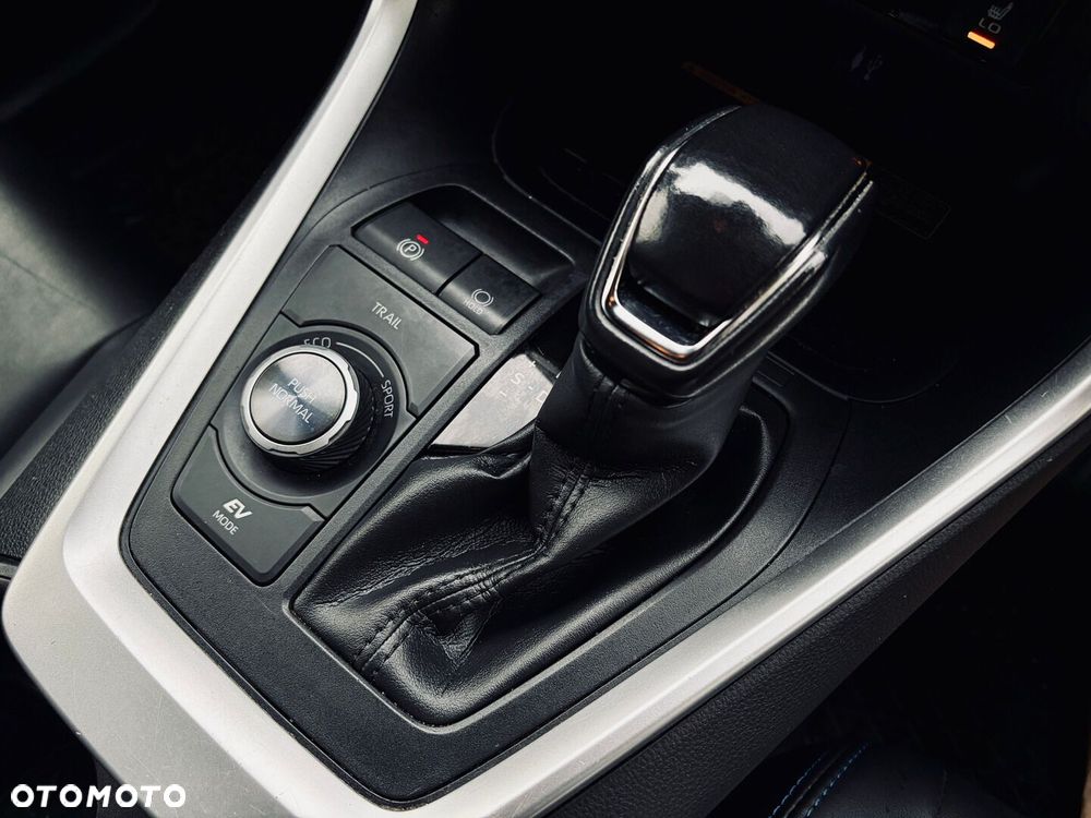 Toyota RAV4 2.5 Hybrid Selection 4x4 - 23