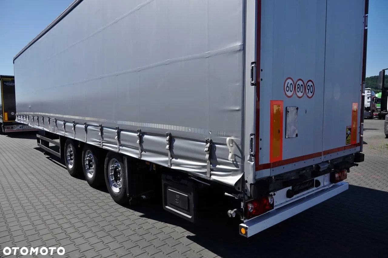 Schmitz Cargobull FIRANKA / VARIOS / 385/55 R22,5 / DACH PODNOSZONY - 11