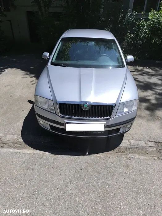 Dezmembrez Skoda Octavia 2 - 1