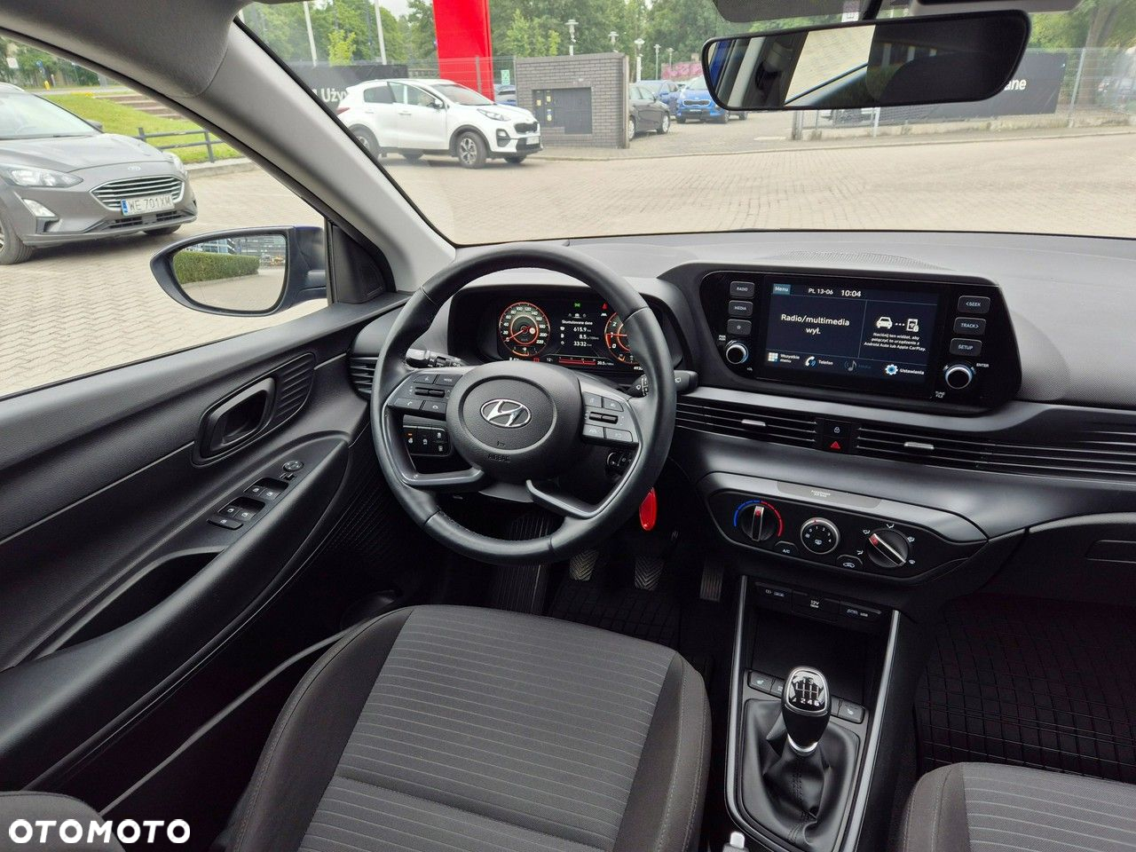 Hyundai i20 - 17