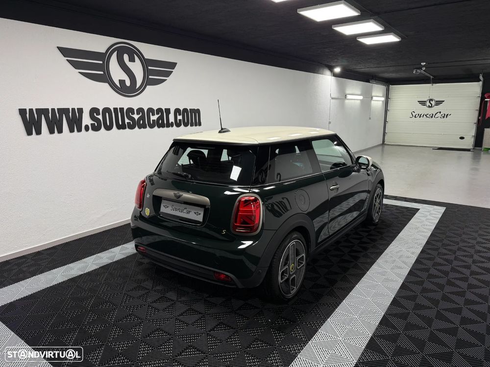 MINI 3 Portas Cooper SE Resolute Edition - 30