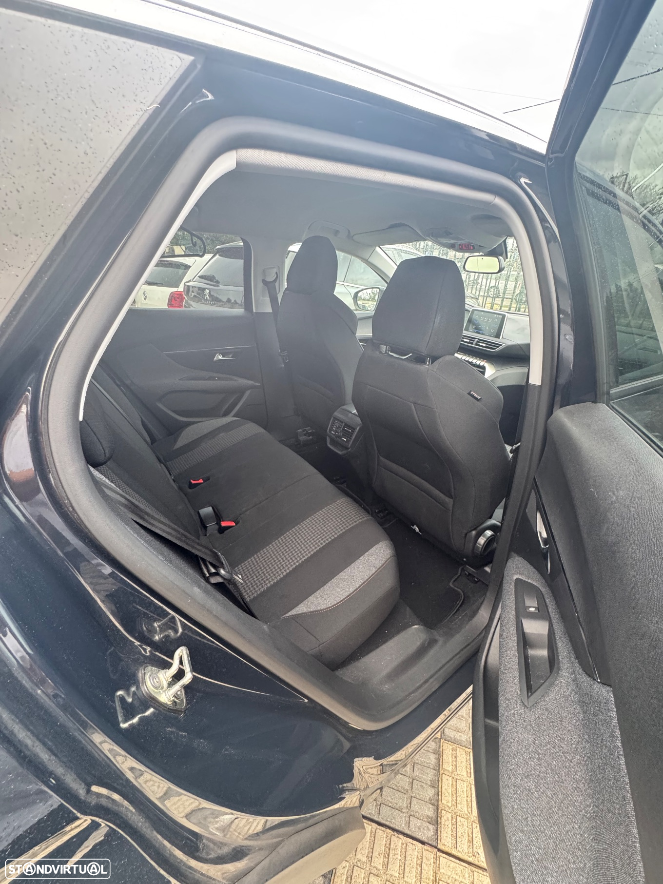 Peugeot 3008 1.2 PureTech Allure EAT8 - 7