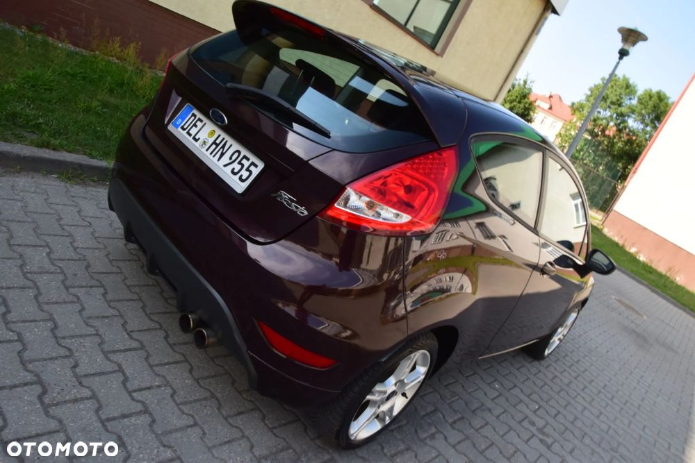 Ford Fiesta 1.6 Ti-VCT Sport - 12