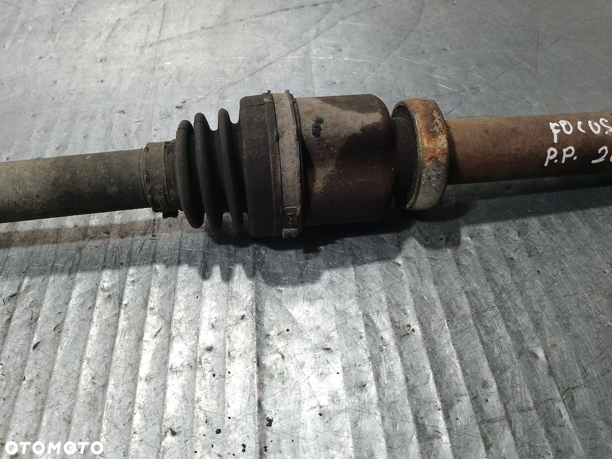 PÓŁOŚ PRAWA PRZÓD FORD FOCUS II     3M1513B436    1.6 TDCI - 4