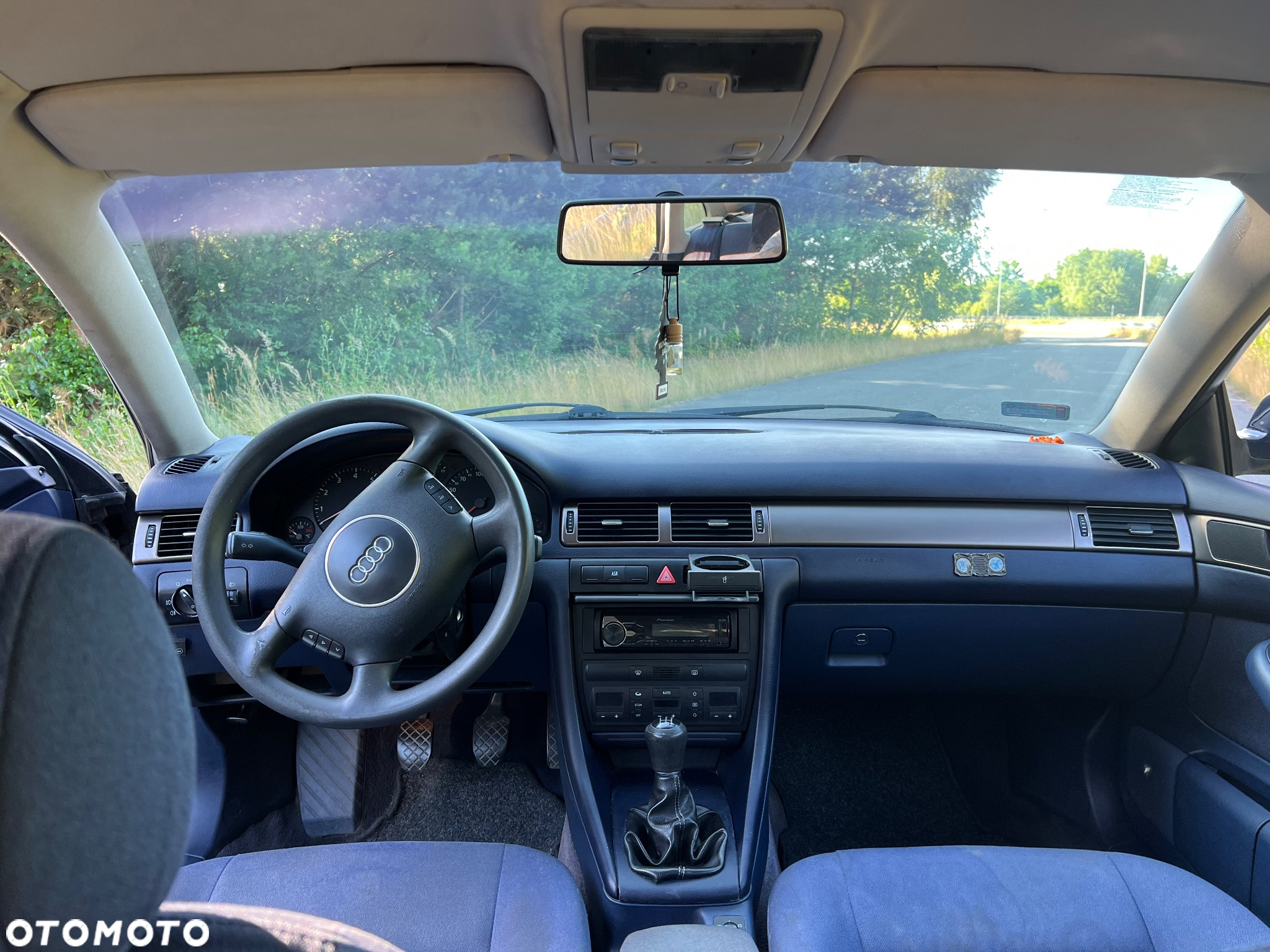 Audi A6 - 6