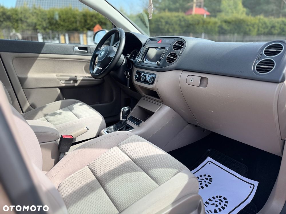 Volkswagen Golf Plus - 13