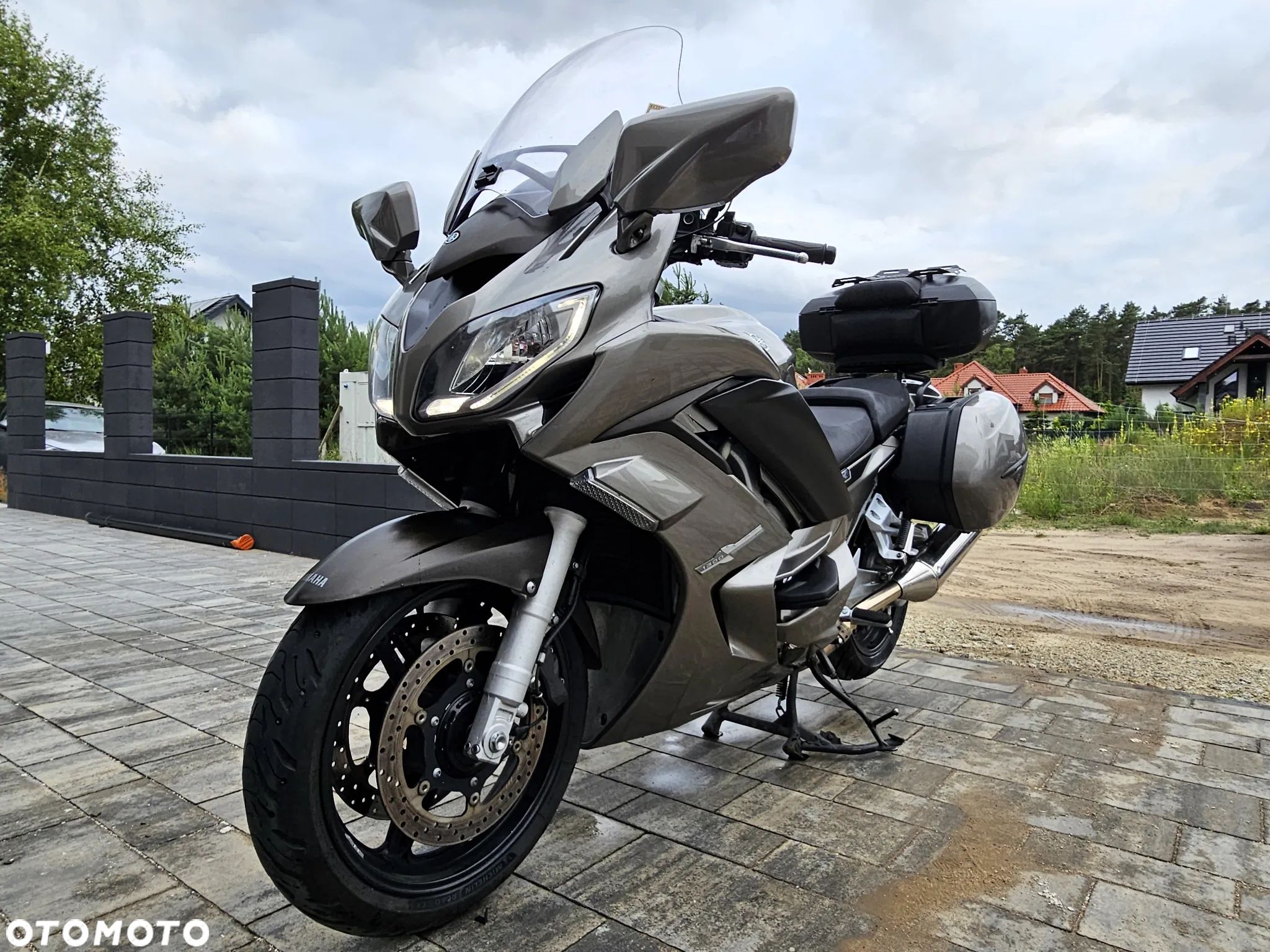 Yamaha FJR - 1