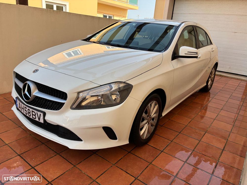 Mercedes-Benz A 180 CDI 7G-DCT Urban - 1