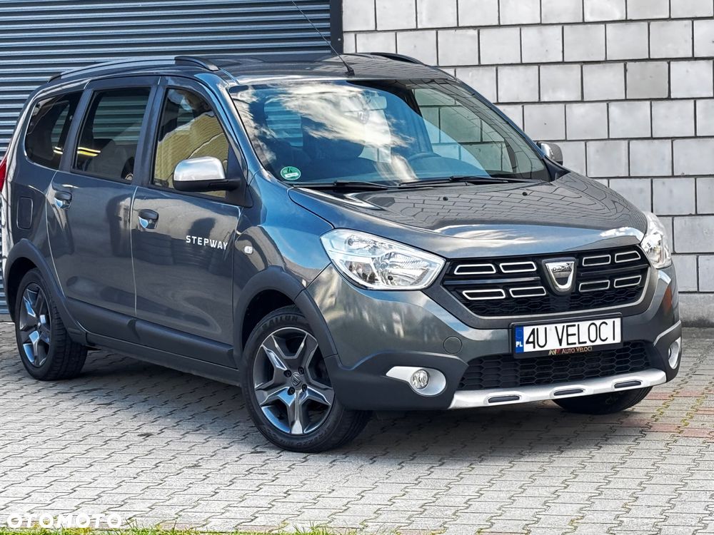 Dacia Lodgy 1.6 SCe Stepway S&S - 13