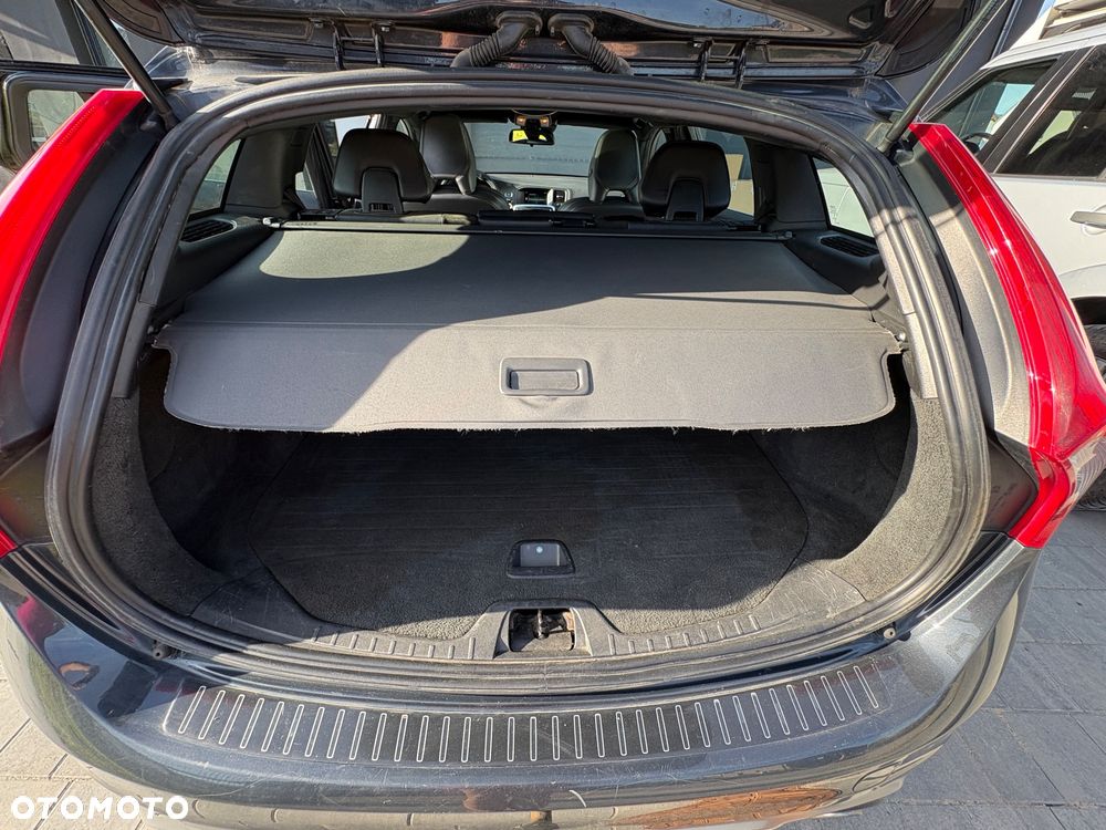 Volvo V60 D4 Drive-E R-Design Kinetic - 14