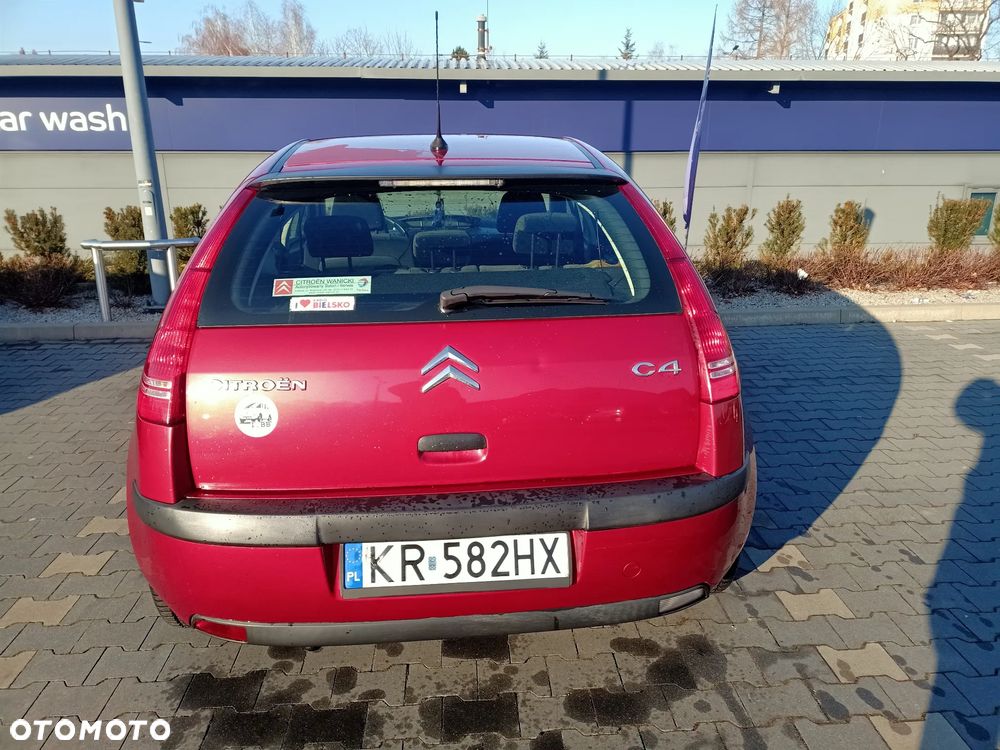 Citroën C4 1.6 HDi SX - 4