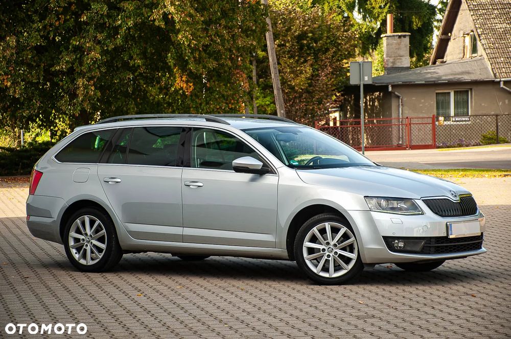 Skoda Octavia 1.6 TDI DPF Elegance - 16