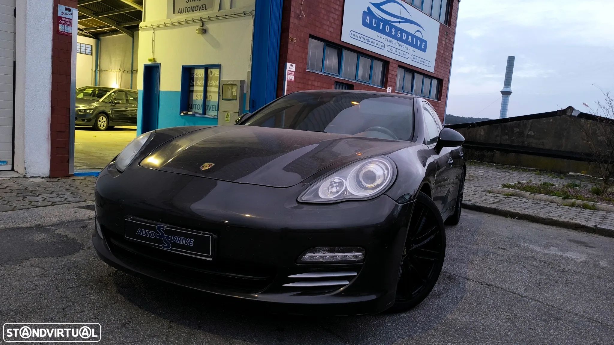 Porsche Panamera Platinum Edition PDK - 1