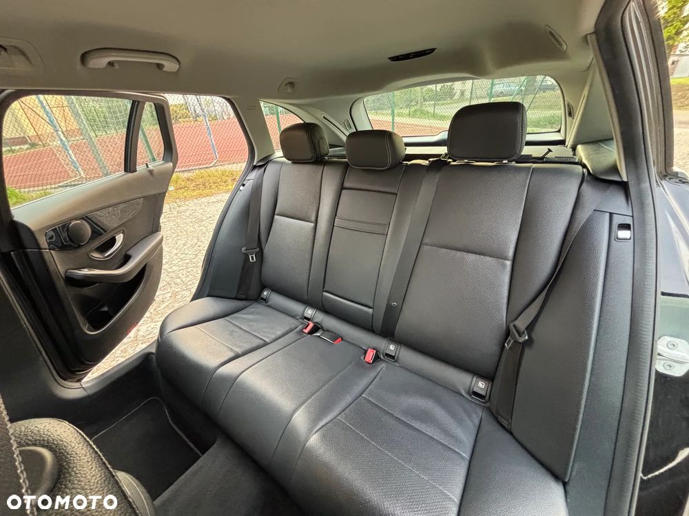 Mercedes-Benz Klasa C 200 (BlueTEC) d 7G-TRONIC Avantgarde - 15