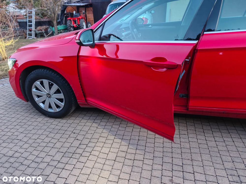 Volkswagen Passat 2.0 TDI SCR DSG - 8