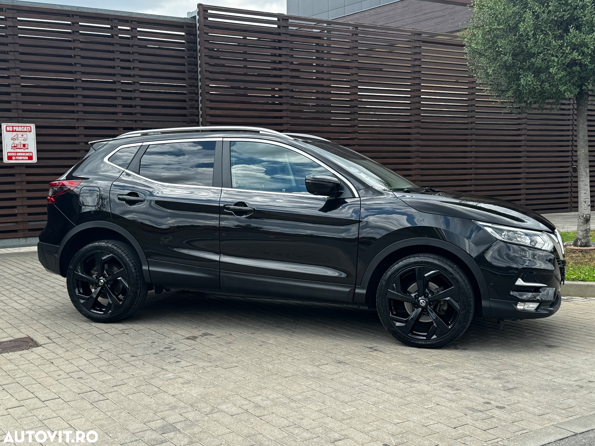 Nissan Qashqai 1.3 DIG-T DCT TEKNA - 8