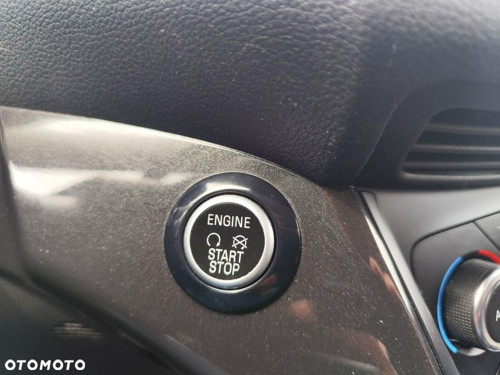 Ford Kuga 1.5 EcoBoost 4x4 Titanium - 17