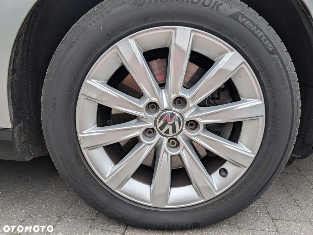 Volkswagen Passat Variant 1.6 TDI BlueMotion - 13