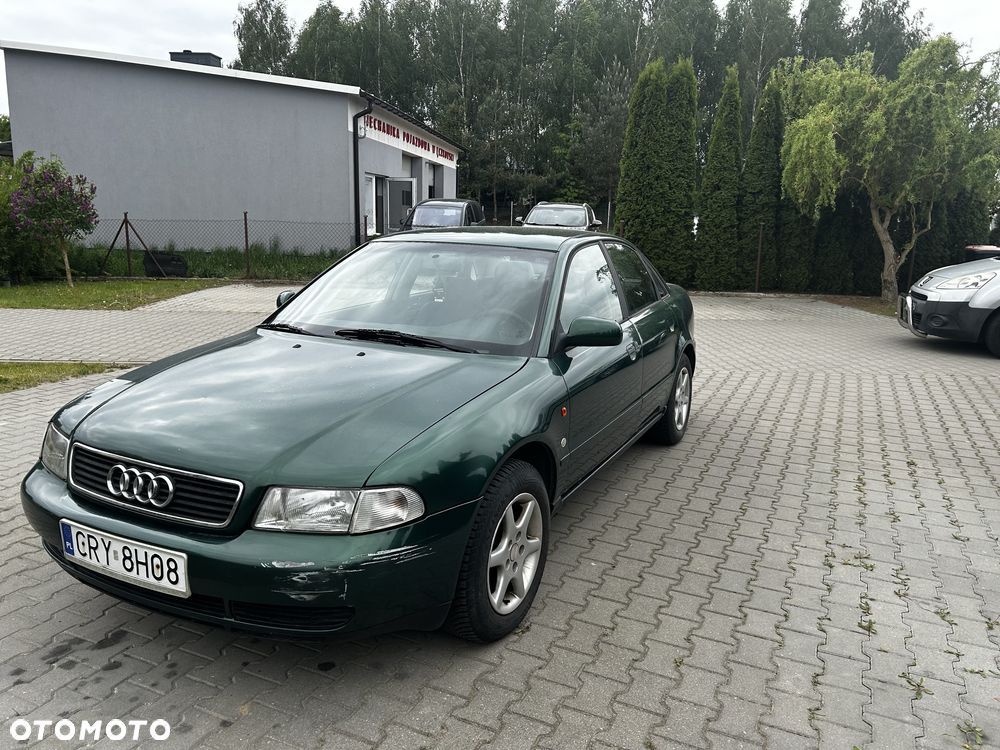 Audi A4 Limousine - 2