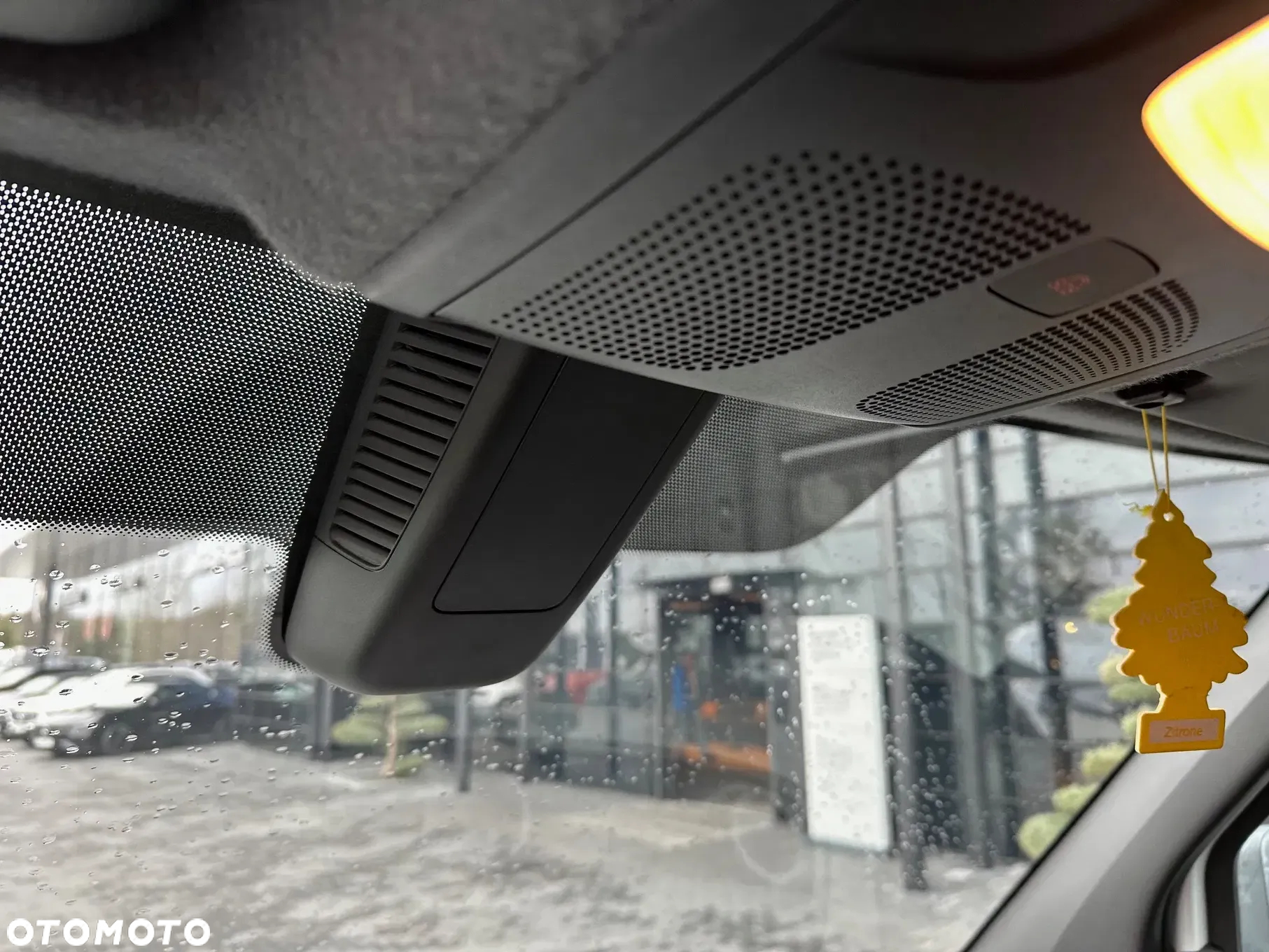 Mercedes-Benz Sprinter - 14