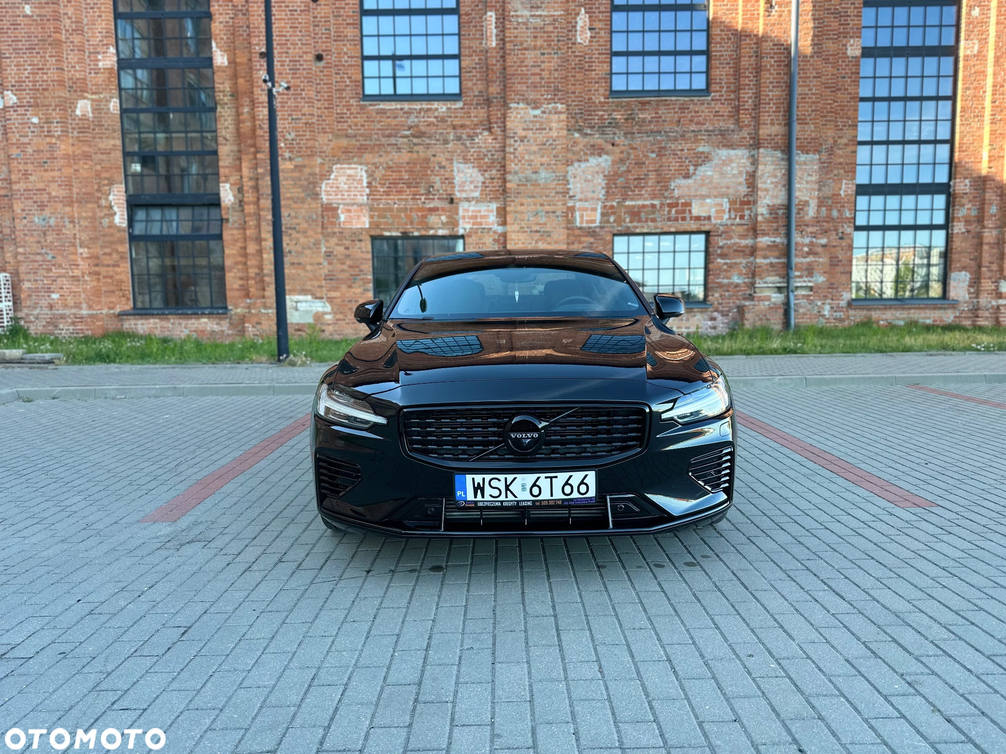Volvo S60 T8 AWD Plug-In Hybrid Polestar Engineered - 2