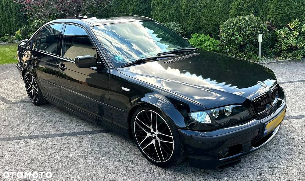 BMW Seria 3 325i Edition Sport - 23