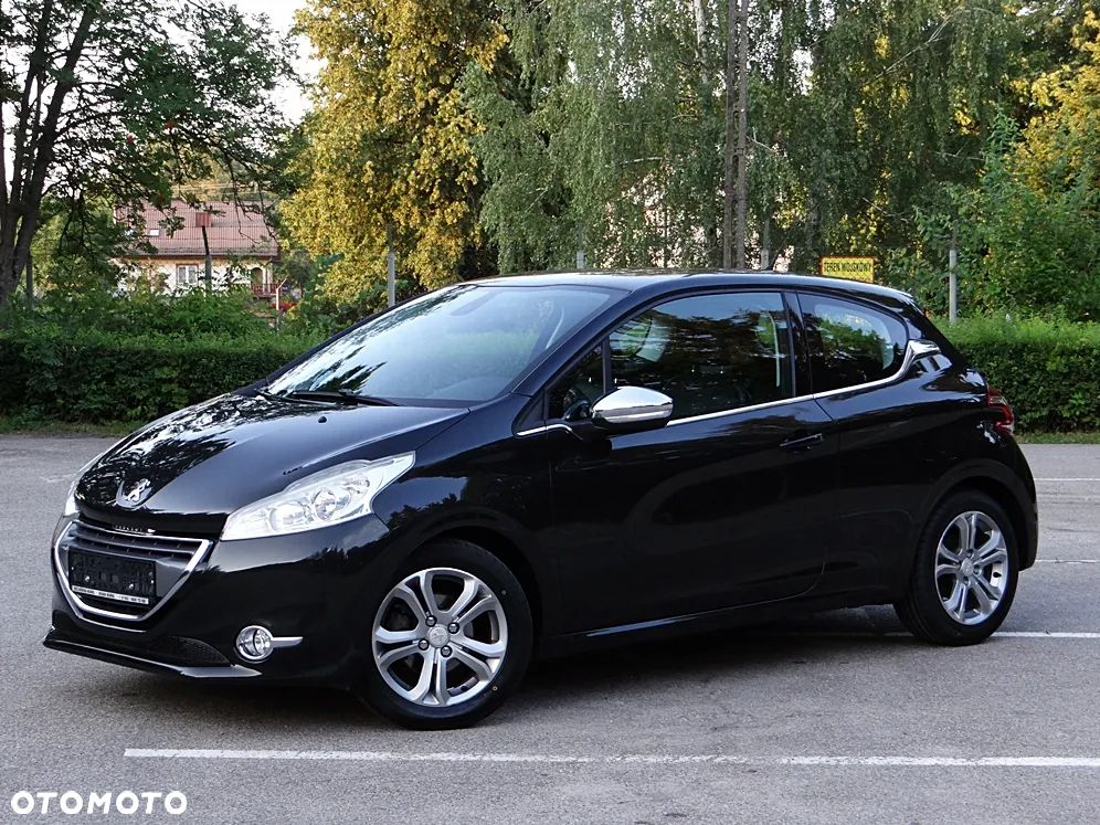 Peugeot 208 120 VTI Intuitive - 9