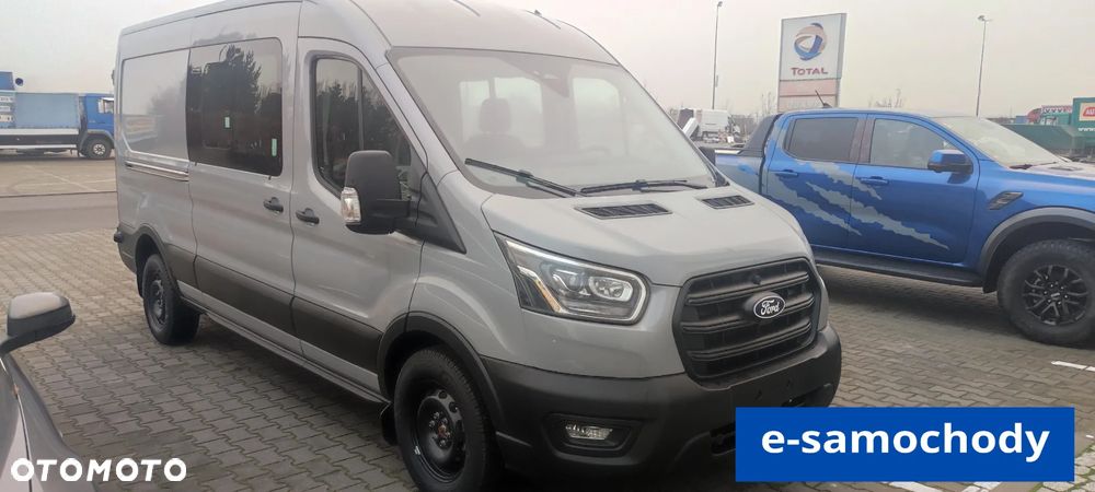 Ford Tranit - 2