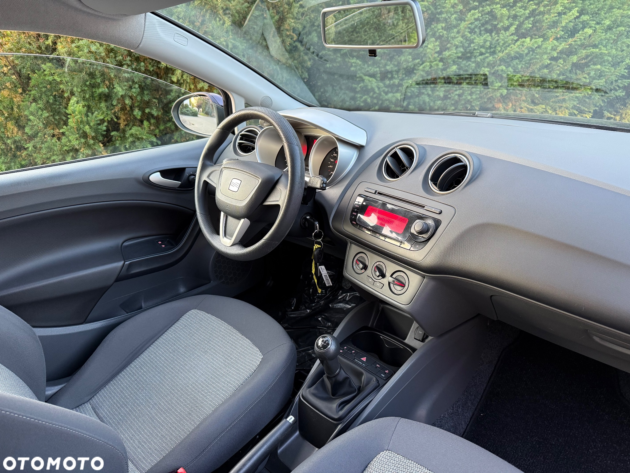 Seat Ibiza SC 1.4 16V Sport - 8