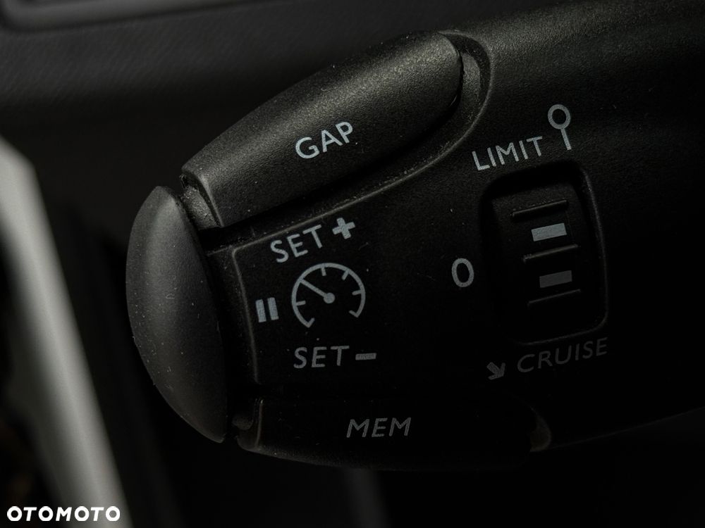 Peugeot 5008 2.0 BlueHDi GT S&S EAT8 - 23