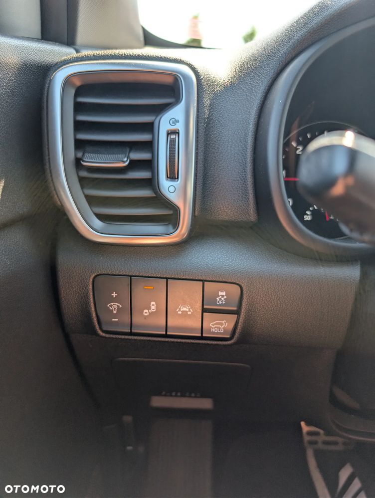 Kia Sportage 2,0 CRDI AWD GT Line - 29