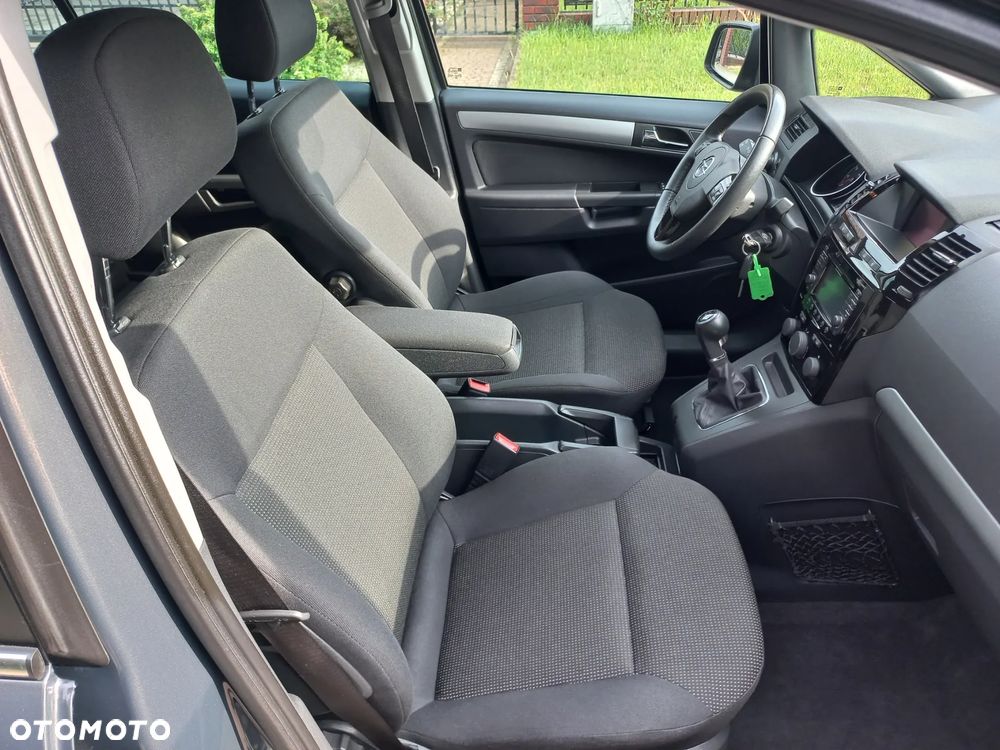 Opel Zafira 1.8 Innovation 110 Jahre - 28