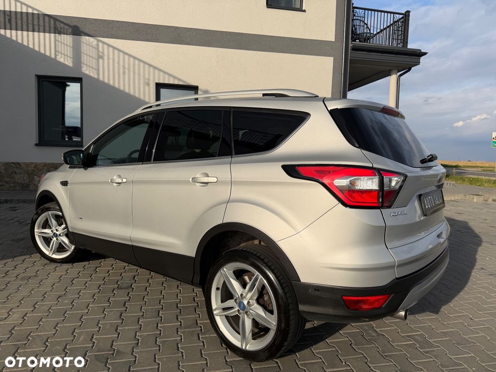 Ford Kuga 2.0 TDCi 4x4 Titanium - 15