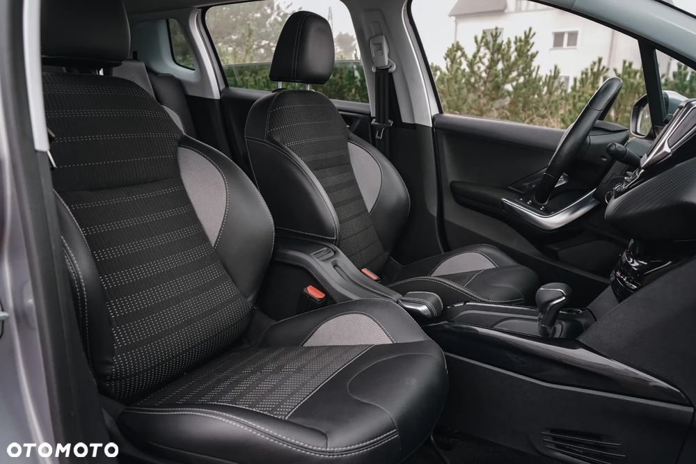 Peugeot 2008 PureTech 110 GPF Stop&Start EAT6 Allure - 20