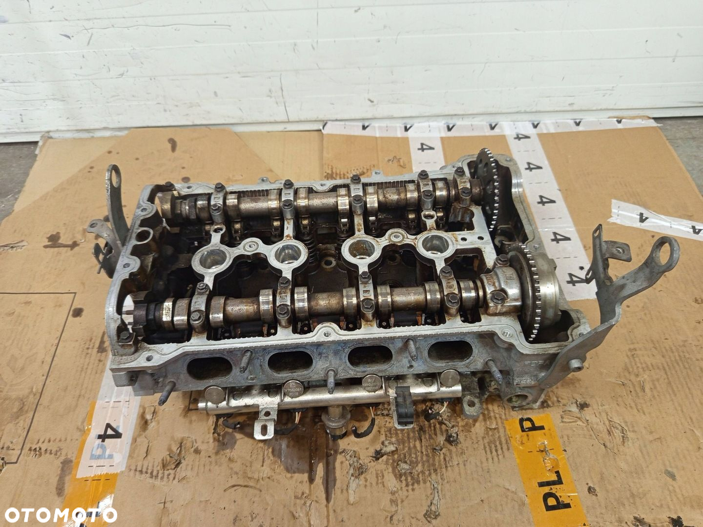 GŁOWICA WAŁKI 1.6 THP PEUGEOT 308 508 CITROEN C4 C5 DS5 DS4 MINI 753471080 - 2