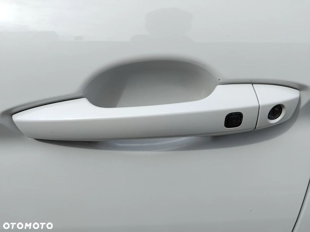 Mitsubishi Eclipse Cross 1.5 T Intense - 22